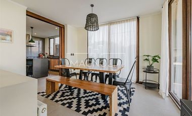 EN VENTA CON 5.000 m2 DE PARQUE CON JUEGOS (C.PEDREGALES)