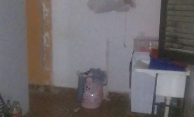 Alquiler Casa 2 dormitorios cochera z/Escuela Parque Republica $125.873 finales.