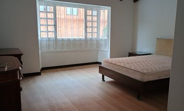 casa en arriendo en rincon del chico. Cod A4615307