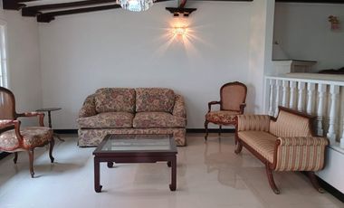 casa en arriendo en rincon del chico. Cod A4615307