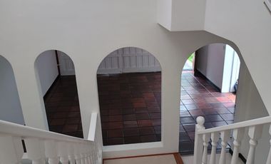 casa en arriendo en rincon del chico. Cod A4615307