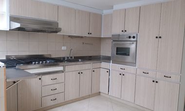 casa en arriendo en rincon del chico. Cod A4615307
