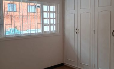 casa en arriendo en rincon del chico. Cod A4615307