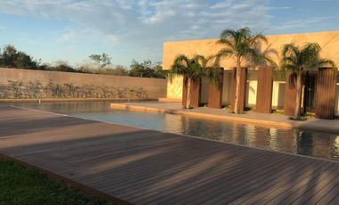 Terreno en Venta en Mérida, Privada El Cortijo, Chablekal ( Lote 20)