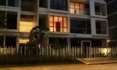 DIJUAL/ DISEWAKAN  APARTEMEN ROSEBAY LT 3 graha famili