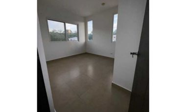 ALQUILO CASA EN LA CHORRERA COSTA VERDE PH LOS SENDEROS 4R