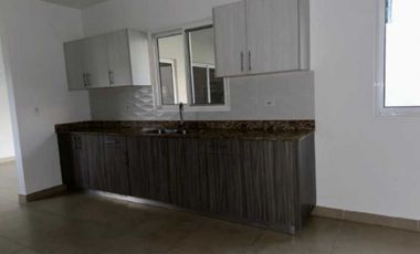 ALQUILO CASA EN LA CHORRERA COSTA VERDE PH LOS SENDEROS 4R