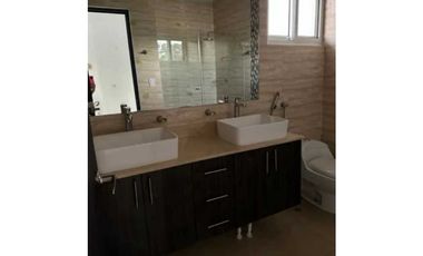 ALQUILO CASA EN LA CHORRERA COSTA VERDE PH LOS SENDEROS 4R