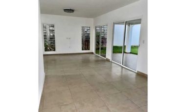 ALQUILO CASA EN LA CHORRERA COSTA VERDE PH LOS SENDEROS 4R