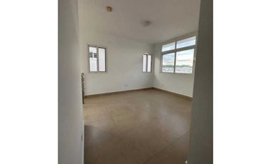ALQUILO CASA EN LA CHORRERA COSTA VERDE PH LOS SENDEROS 4R