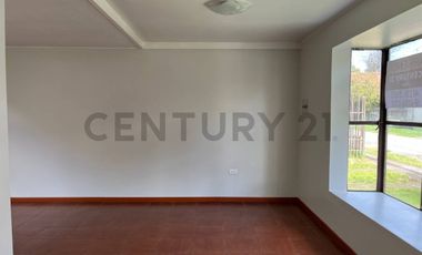Arriendo Casa Condominio, 3D 2B más sala de estar, Avda. Alemania