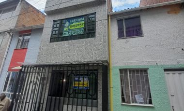 CASA en ARRIENDO en Bogotá SANTA MARIA DEL LAGO