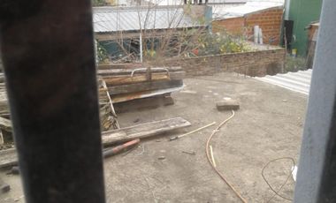 ALQUILER CASA 3 AMBIENTES CON COCHERA