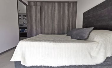 DEPARTAMENTO EN RENTA ATRAS DE VW con 3 recamaras 2 baños sala tv 2 autos