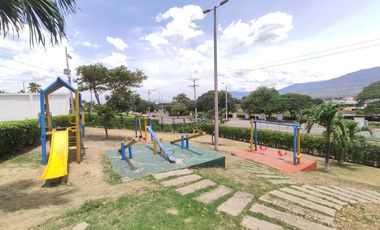 casa en venta en villa antigua. Cod V30765