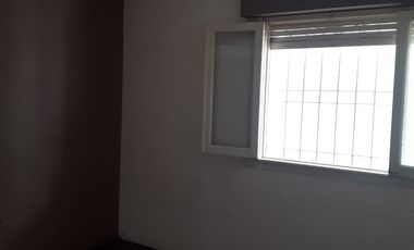 Casa PH en venta en Moron Sur