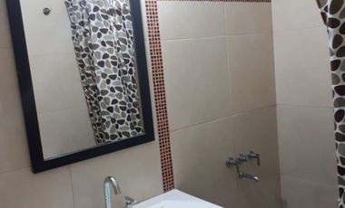 Casa PH en venta en Moron Sur
