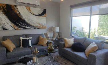 Casa en venta al norte de la ciudad Fracc. Sorrento modelo Bari 2