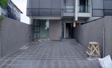 Rumah Modern Minimalis Mewah di Setra Duta Bandung Utara.