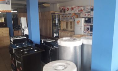 Local Deposito En Venta Perez Quintana 1300