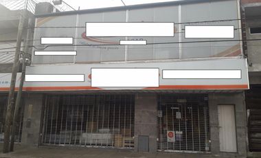 Local Deposito En Venta Perez Quintana 1300