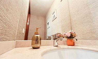 Departamento en venta de 4 dorm. en Vitacura