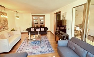 Departamento en venta de 4 dorm. en Vitacura