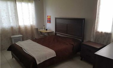 VENDO CASA DE 3HAB Y 1127M2 EN LOS MOLINOS