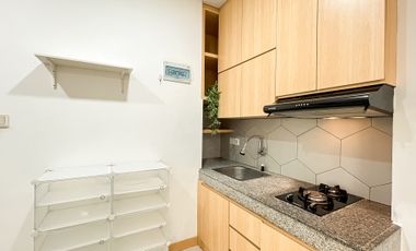 Apartemen Gajah Mada Mediterania