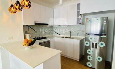 casa en venta en girardota. Cod V55640