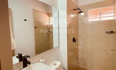 casa en venta en girardota. Cod V55640