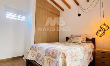 casa en venta en girardota. Cod V55640