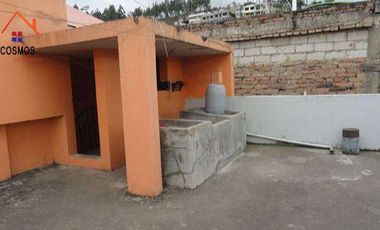Venta de casa en Otavalo sector Monserrath