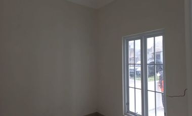 RUMAH CANTIK BARU MURAH BISA KPR DEKAT PASAR BUAH GAMPING JOGJA