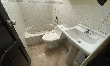 Casa de venta en Los Esteros – código:18906