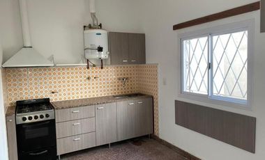 REPUBLICA DE CHILE 2858 - CASA TERRENO PROPIO EN SAN JUSTO