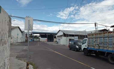 Terreno y galpón en Venta sector Parque Bicentenario,