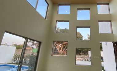 VENDO HERMOSA  $ 6,200,000 CASA EN CONDOMINIO EN CUERNAVACA MOR