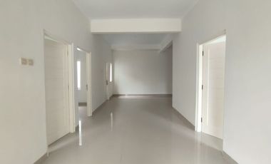 RUMAH MURAH BISA NEGO DAN SUDAH SIAP HUNI MEPET JALAN BESAR BERBAH - KALASAN