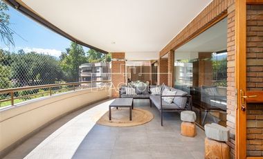 Departamento en arriendo de 5 dorm. en Las Condes