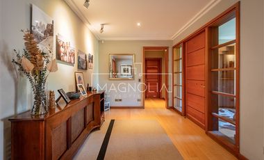 Departamento en arriendo de 5 dorm. en Las Condes