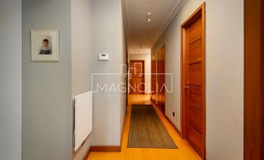 Departamento en arriendo de 5 dorm. en Las Condes