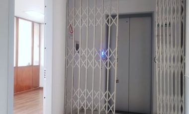 oficina en arriendo en la veracruz. Cod A6919201