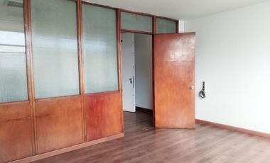 oficina en arriendo en la veracruz. Cod A6919201