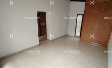casa en arriendo en estadio. Cod A68197