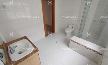 casa en arriendo en estadio. Cod A68197