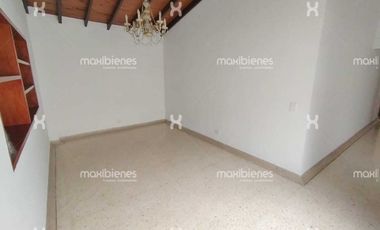 casa en arriendo en estadio. Cod A68197