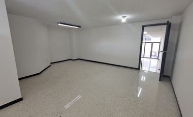 local en arriendo en el centro. Cod A117619