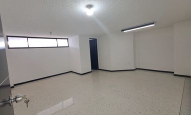 local en arriendo en el centro. Cod A117619