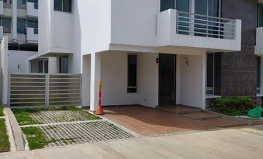 casa condominio en arriendo en villa campestre. Cod A8134